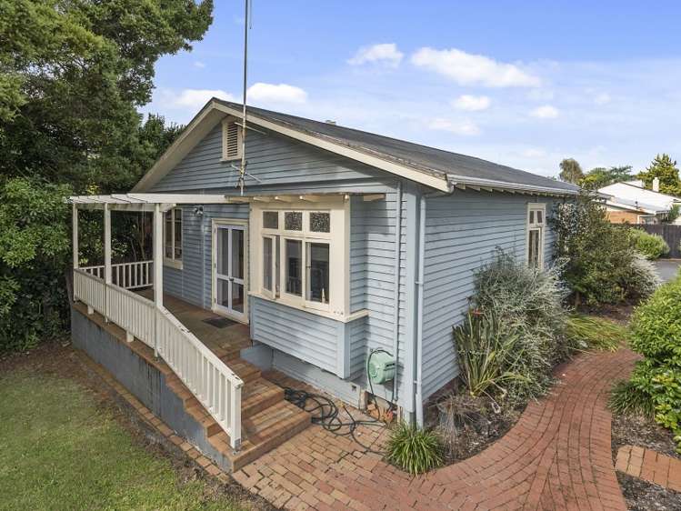 8 Masons Avenue Hamilton East_0