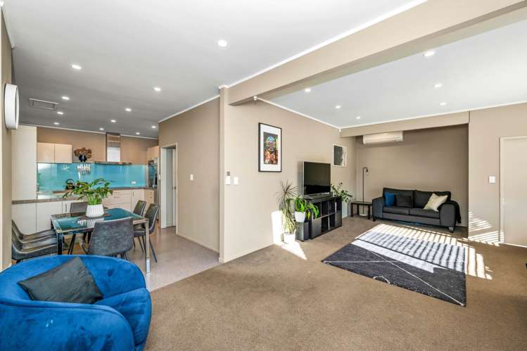Unit 1/153 Hepburn Road Glendene_9