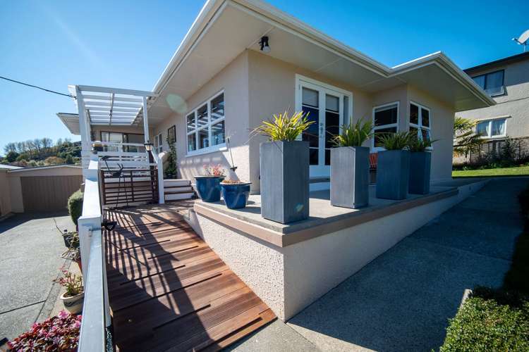 31 Maitland Avenue Stoke_22