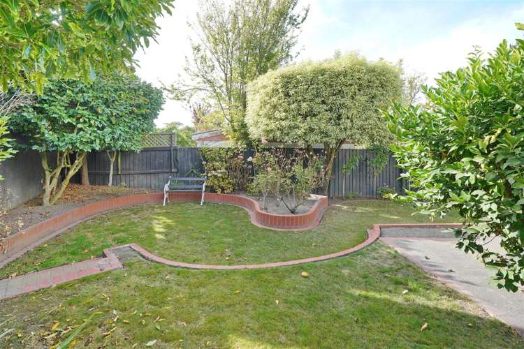 2/18 Pelorus Place Harewood_23