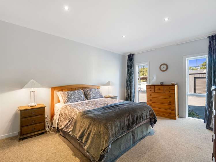 1199 Oxford Road Cust_8