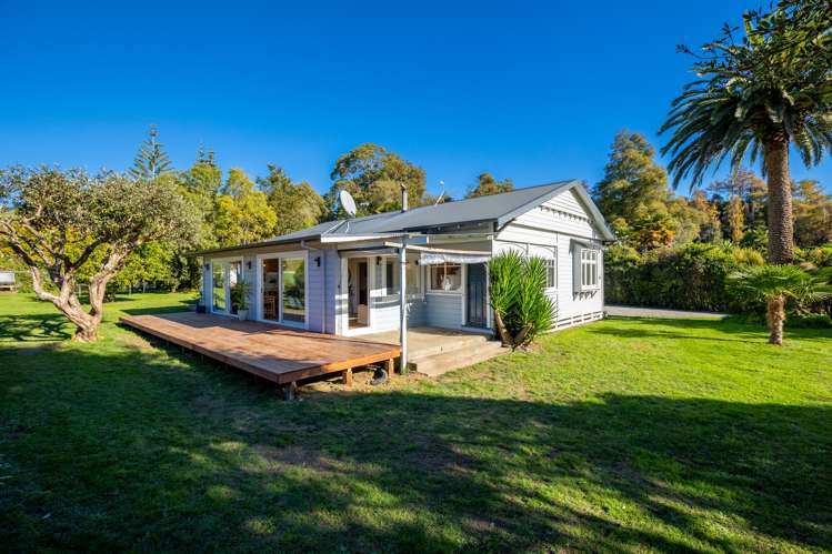 819 Eighty Eight Valley Road Wakefield_3