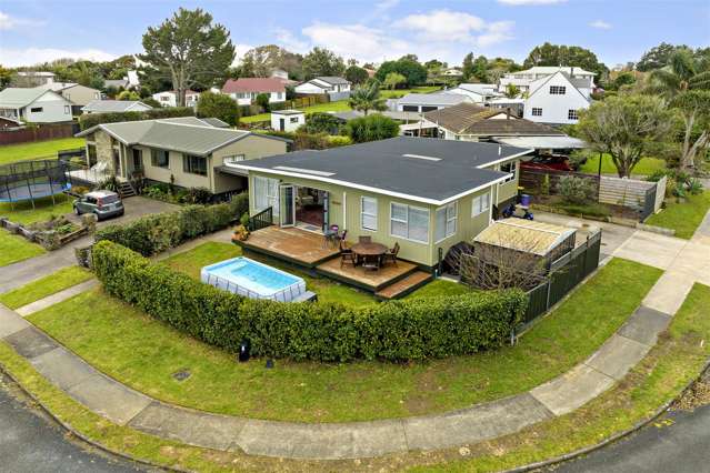 43 Stella Drive Clarks Beach_3