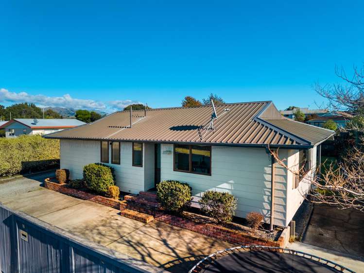 16 Faulkland Drive Witherlea_28
