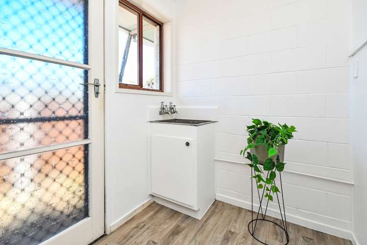 2/45 Wallace Road Papatoetoe_13