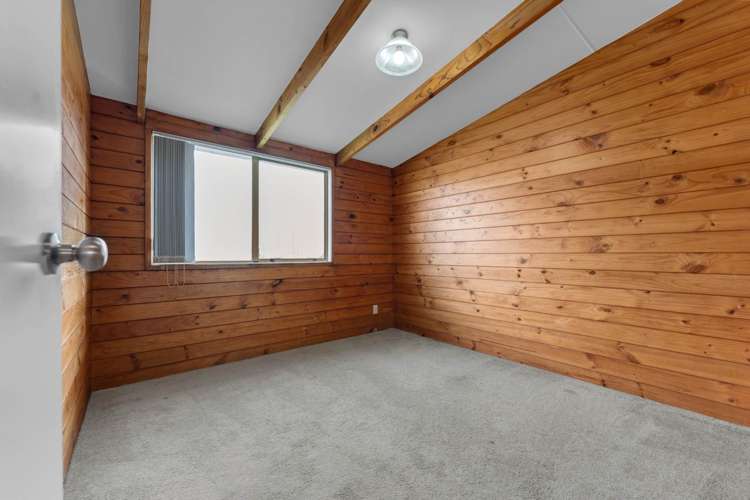 86 Burundi  Avenue Manurewa_5