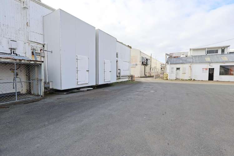 12 Foreshore Road Bluff_3