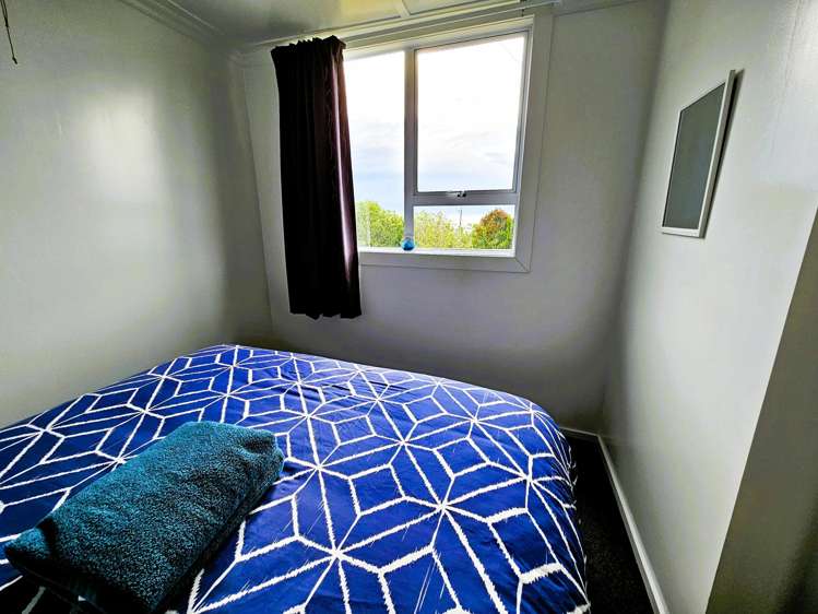 38 Esplanade Kaka Point_5