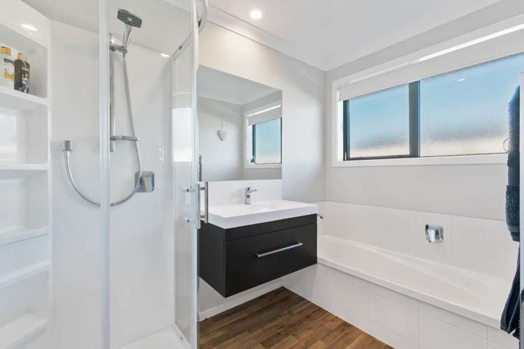 8 Macloughlin Drive Te Puke_13