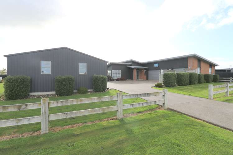 21 Sunrise Drive Seaward Bush_52