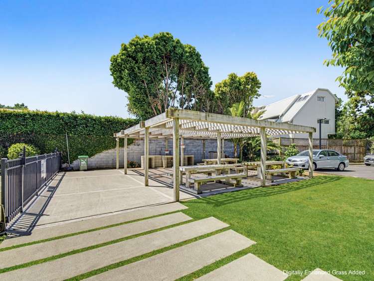 323/8 Thompson Park Road Mount Wellington_23