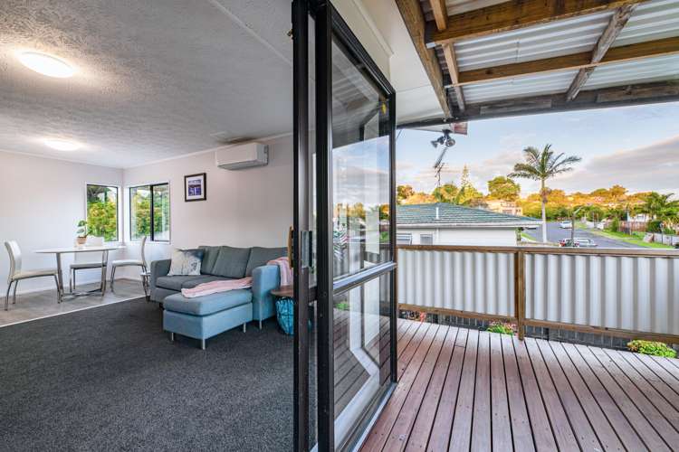 14 Alidade Place Massey_23