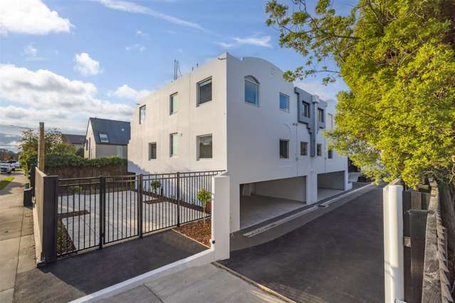 3/100 Rossall Street Merivale_1