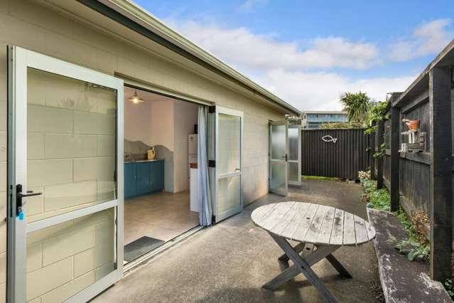 49 Beach Road Waihi Beach_2