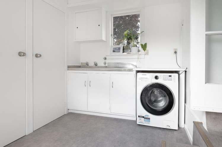 7 Winstone Avenue 1053_14