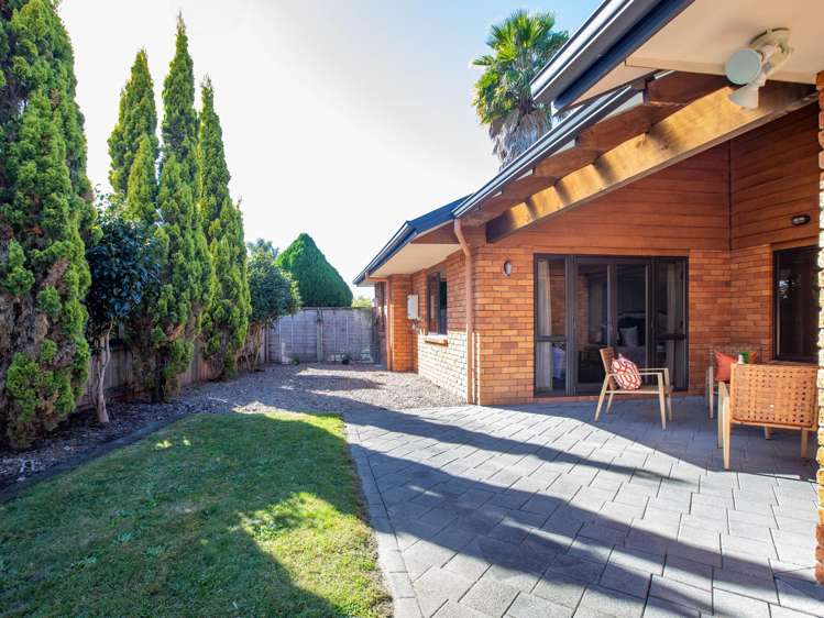 2 Shiraz Place Rototuna_11