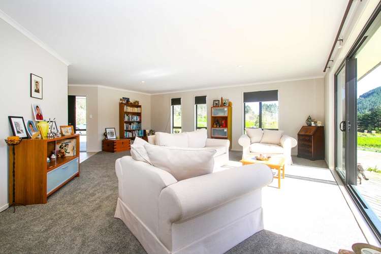 284 West Coast Road Makarau_18