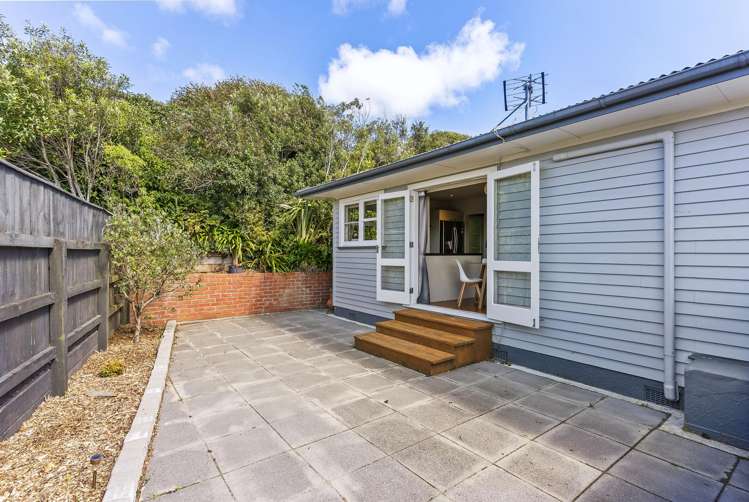19 Kahikatea Grove Paparangi_13