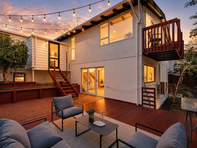 2/13 Scarlock Avenue Browns Bay_0