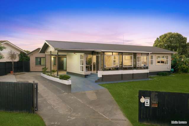 HOME & INCOME  CORNER SITE