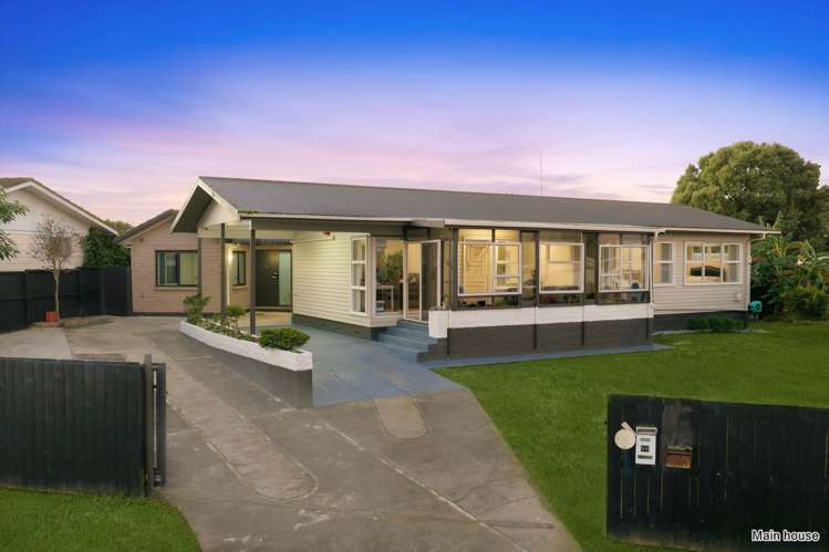 66 Sunlands Drive Manurewa_0