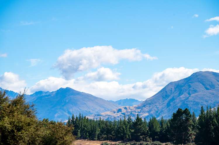 805 Aubrey Road Albert Town_5