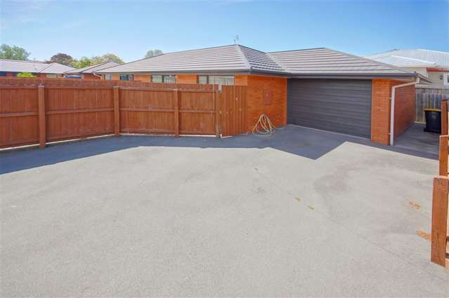 52b Pannell Avenue Wainoni_3