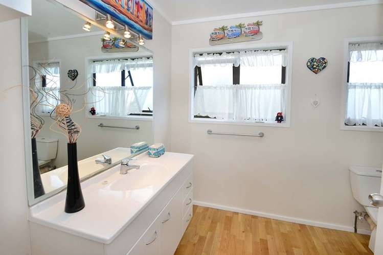 59 Pipitiwai Drive Helensville_14