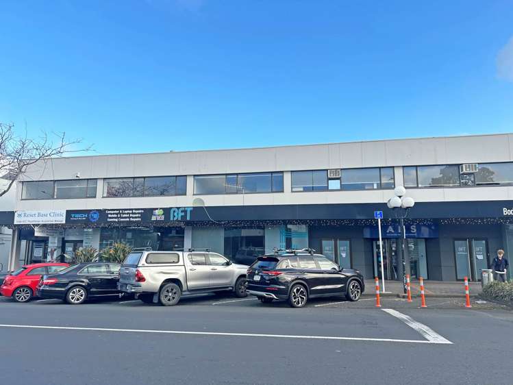 Shop 2-3/84-90 Mokoia Road_0