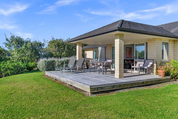 82 Daniel Parade Mangawhai_11