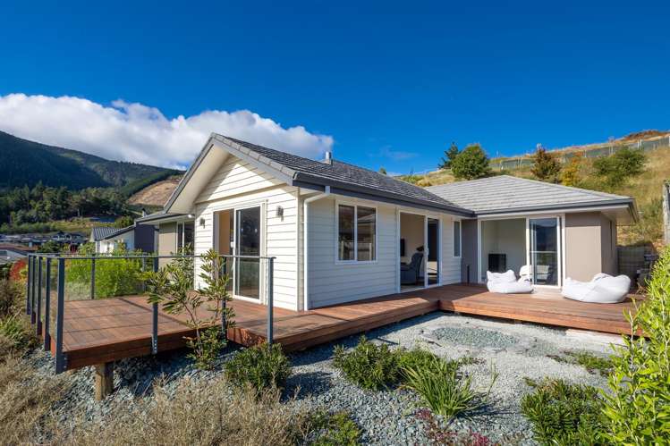 11 Elderberry Lane Stoke_6
