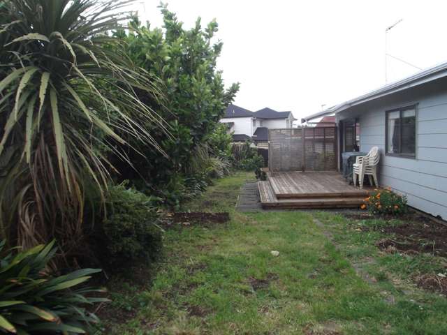 7 James Walter Place Mount Wellington_1