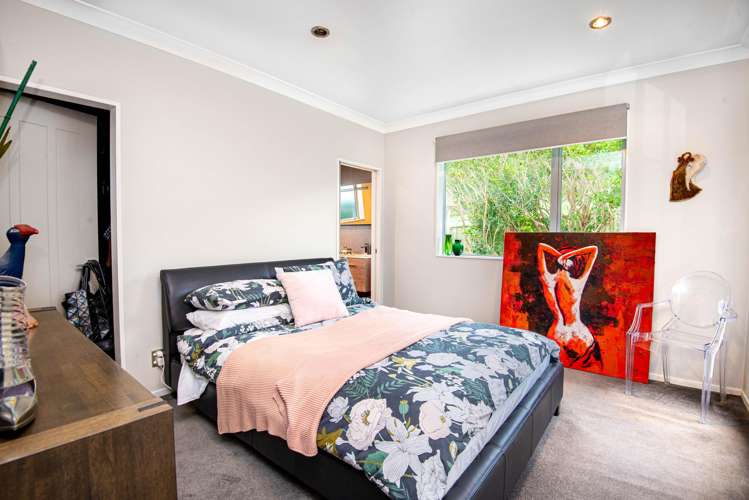 64 Aotea Drive Aotea_16