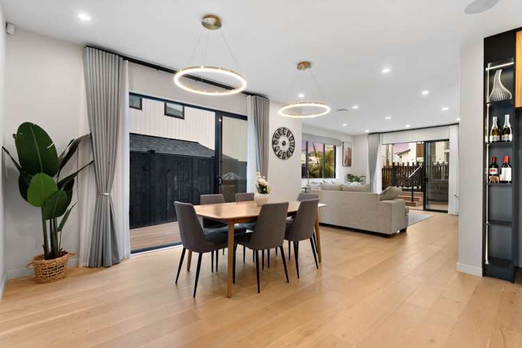 78 Joshua Carder Drive Hobsonville_13