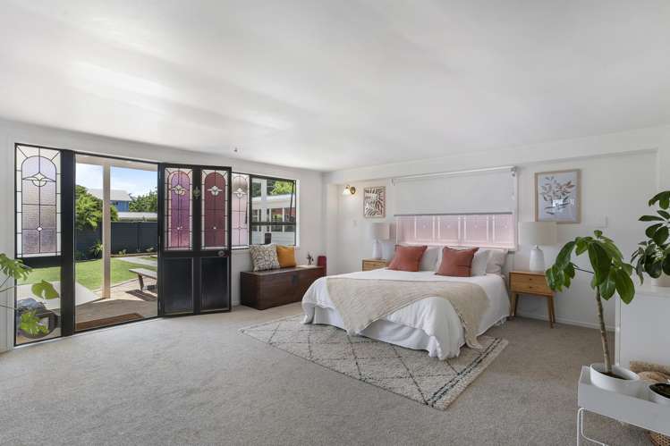 19 Springleigh Avenue Mount Albert_11