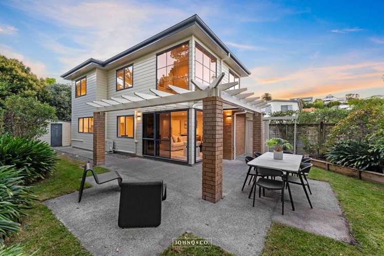 2/13 Alfred Street Northcote Point_2