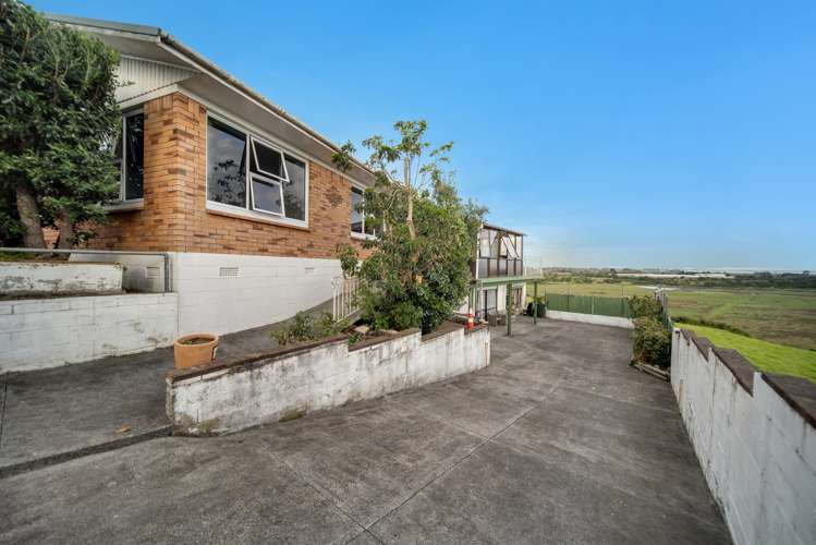 15 Prangley Avenue Mangere_11