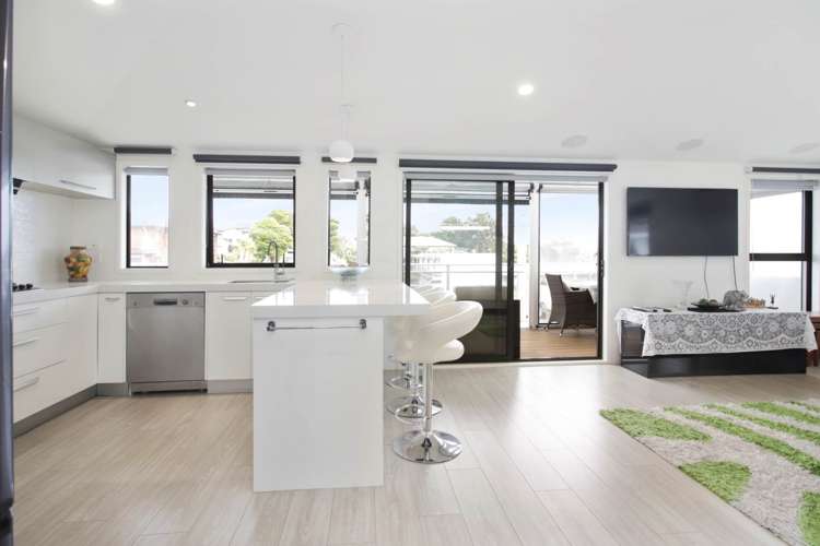 280a Whitney Street Blockhouse Bay_9