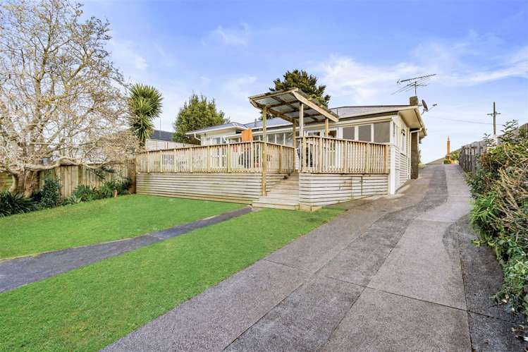 29 Prospect Terrace Pukekohe_16