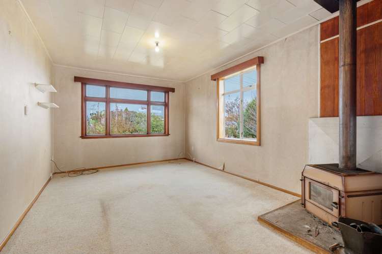 14 Stuart Street Owaka_6