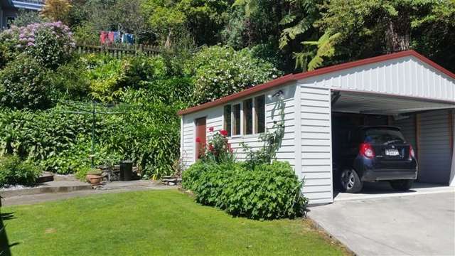 26 Bracken Street New Plymouth Central_1