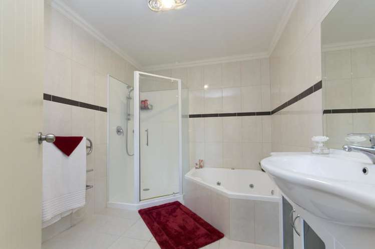 53 Munroe Road Ranui_12