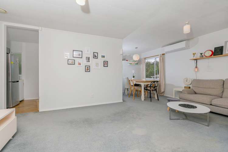 57 Meadowvale Rise Titirangi_8