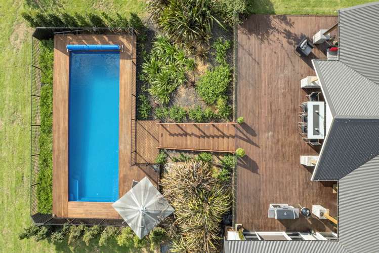 133 Chamberlain Road Bombay_1