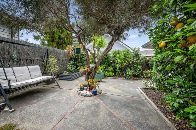 15a Menin rd Onekawa_5