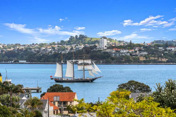 11 Calliope Road Devonport_27