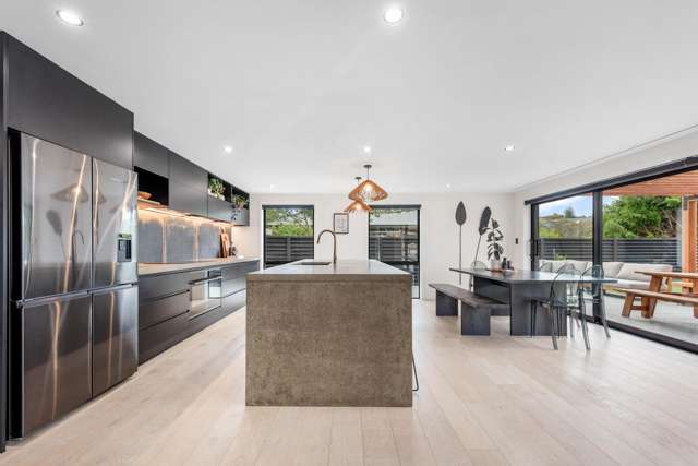 Simply Stunning – A Complete Transformation