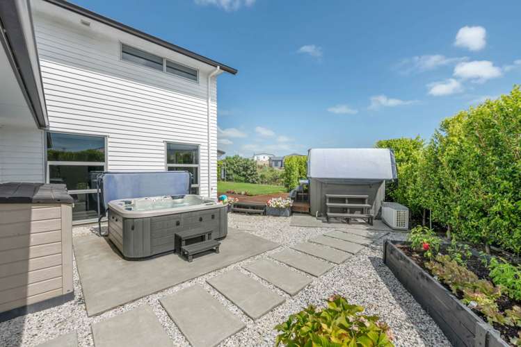 16 Cadwil Drive Beachlands_30