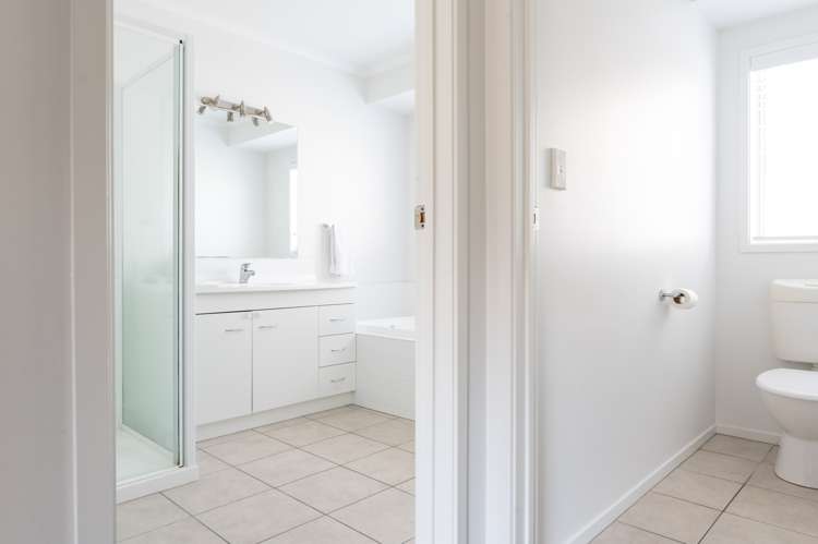 23 Hawkridge Rise Huntington_12