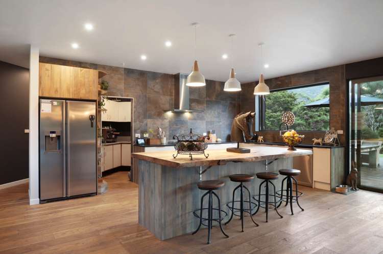 109 Bethells Road Waitakere_12